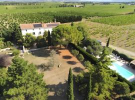 Mas De Bouvau, hotel i Violès