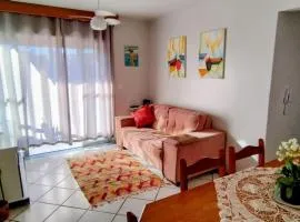 Well-located apartment, 3 blocks from the beach