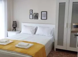 New Zeusplace apartment with private parking Paralia Katerini