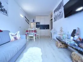 Ary Holiday Home Ski , Bike & Walk