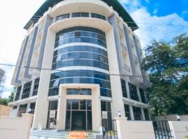 Daros International Hotel, kh&aacute;ch sạn c&oacute; chỗ đậu xe ở Ārba Minchʼ