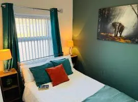 Comfortable 2 bed house in Widnes - sleeps 6