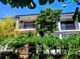StressFree Villa, Hotel in Ičići