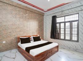 Hotel O by OYO Cloud Inn, hotel i Chinhat