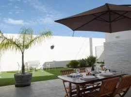 Casa Sikelia - Mediterranean Living