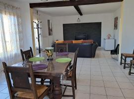 Chez Monique, hotel en Sapignicourt