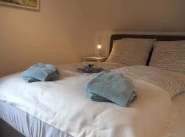 Appartment Buntspecht - Gemütliche Ferienwohnung, Direkt am Wald, Nähe zur Altstadt