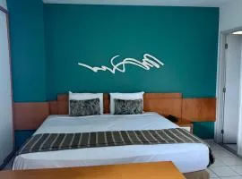 Praia do Canto Apart Hotel Varanda frente mar