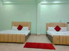 THE GRAND STAY 600 Meters from temple