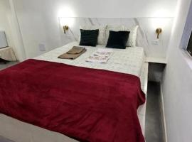 Pousada Gaturama Suite 2, hotel i Corumbá