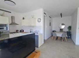 K Home כרמי גת