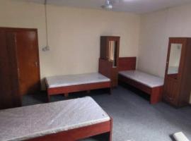 masqat building，位于沙迦的汽车旅馆