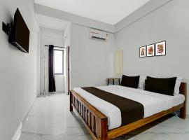 Hotel O Moonlight Residency، فندق في Vettutura