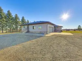 3 Acres of Serenity! Countryside Home in Dickinson