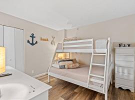 Atlantic Dunes Resort Unit 502 with Direct Oceanfront Balcony, hotel in Myrtle Beach