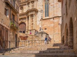 Casa Les Ferreres Montblanc, hotel v destinaci Montblanc