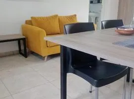 A estrenar moderno departamento para 2 personas