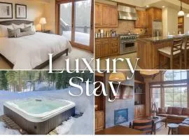 Luxury Northstar Home| hot tub| walk to ski lifts