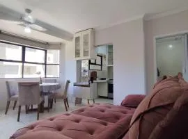 Condomínio Guadalupe Astúrias c/Piscina e Internet