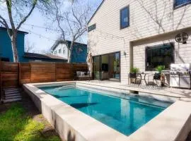 Central Austin Oasis with Pool - Sleeps 9