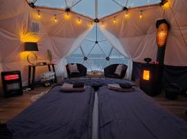 Lyngenfjord View, glamping site in Engnes