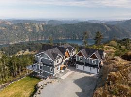 Blue Horizon Mountain Retreat B&B, hotel in Shawnigan Lake