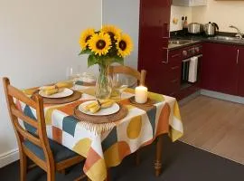 Bijoux Studio Apartment - Exeter - Sleeps 2