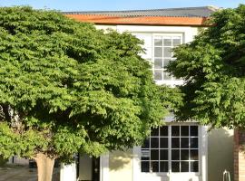 Duplex Verde, Hotel in Playas Doradas