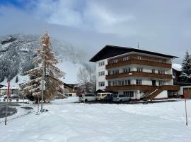 Haus Wallis by stayFritz - Ski-In Ski-Out Apartments am Arlberg，瓦爾特的飯店