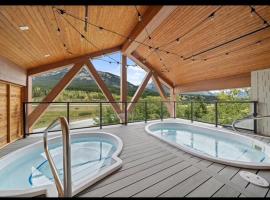 Luxury 2 Bedroom Mountain View Condo, hotel di Canmore