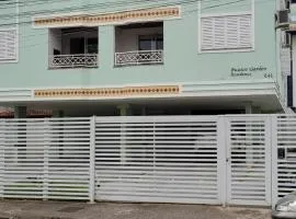 Apartamento 2 dormitórios canasvieiras