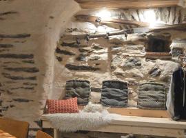 La Montagnette Grange rénové dans village authentique, hôtel à Saint-Michel-de-Maurienne