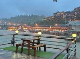 ม่านหมอก รักไทย ManMork RakThai