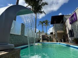 Suíte Floresta - Pousada Castelo do Luar，位于佩尼亚的酒店