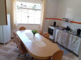 Vista Montanha Sagrada, hotel in São Lourenço