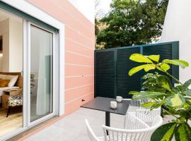 Azores Cozy Suite, Romantic, Free Parking, ξενοδοχείο στην Πόντα Ντελγάδα