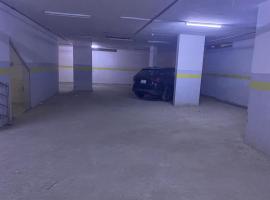 مريم بنت منصور الشيباني, hotel v destinaci Quai