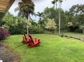 Tropical Jungalow Near the Ocean Cliffs
