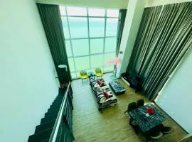 High-Floor 2BR Seaview Loft by Golden Hour HappySty 203A