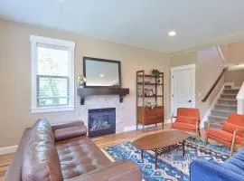 Creekside Hideaway - Wine Country by 3rd St