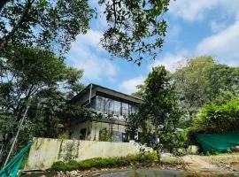 Hill valley farm resort