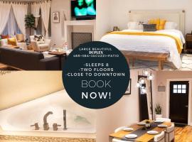 2Level Duplex with Jaccuzi-Gem in Chicago 4BD&3BA, Hotel in Chicago