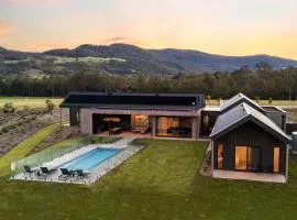 Chris' II, Designer Masterpiece in Kangaroo Valley