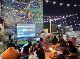 Urban Loft Hostel, hotel a Rishikesh