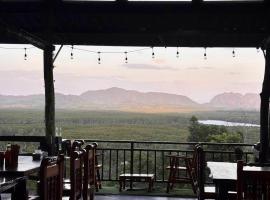 BaanPhutawanLanta, five-star hotel in Ban Mo Nae