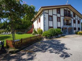 Casa Rural Zelaieta BerriBi, allotjament vacacional a Itziar