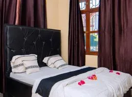 Ununio Beach Holiday Home