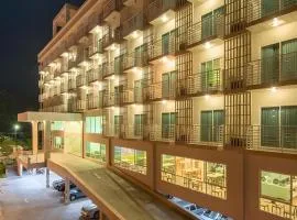 Prachuap Grand Hotel