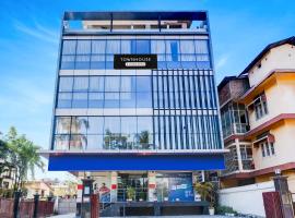 Super Townhouse Bhangagarh Bus Terminal Formerly The Rudra Inn, hotel en Guwahati