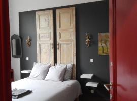 B&B Villa 36, hotel near Place Sainte-Catherine, Brussels